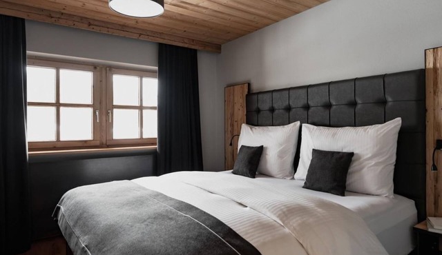 Suite with two bedrooms breakfast - VAYA Achensee