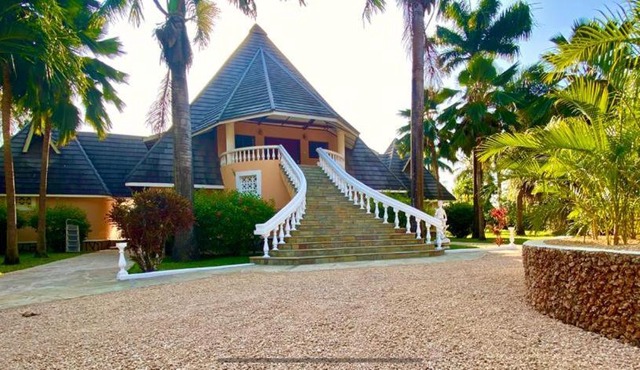 Sunset Villa Boutique Resort
