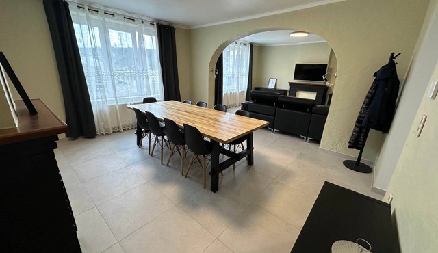 Superb Renovated Duplex