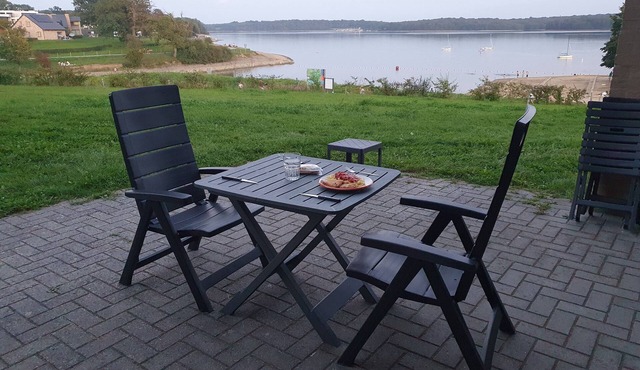 Superbe Villa au Bord du lac