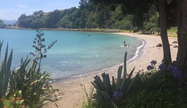 Te Kouma, Coromandel. Steps away from safe swimming beach and fishing access.