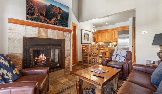 Telluride Ski Getaway w/Fireplace, Hot-Tub & Pool