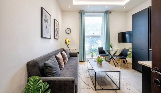 That Gorgeous Islington Flat