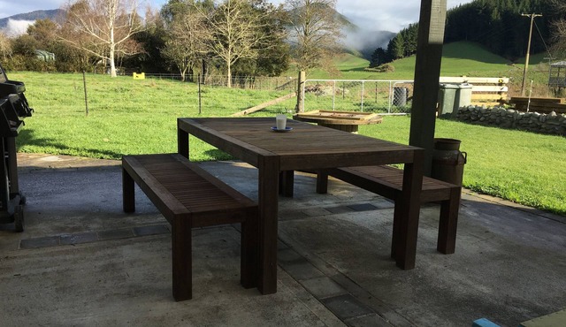 The Barn at Pelorus- river views