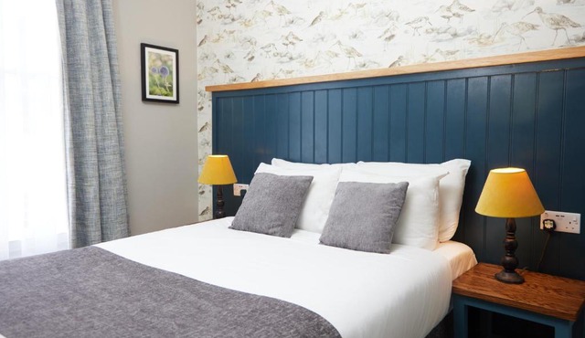The Bell Hotel Woburn By Greene King Inns