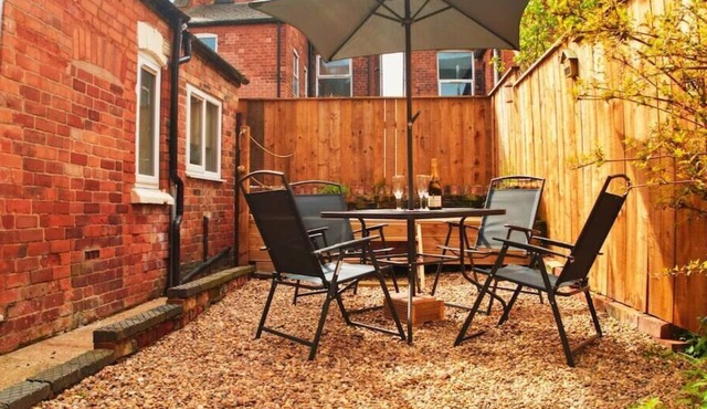 The Burford Hideaway