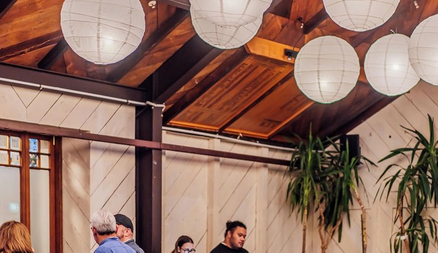 The Cambridge Hotel & Backpackers