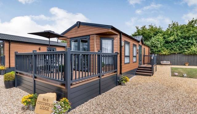 The Cotswold Holiday Lodge, Evesham