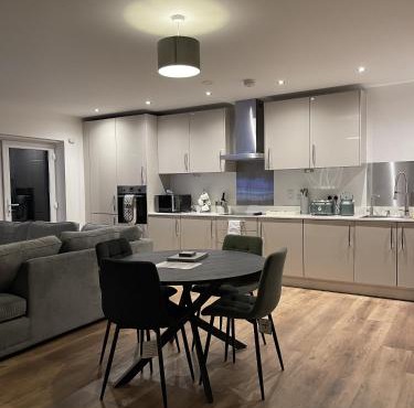 The Crimsons, Godfrey house, Edinburgh way Harlow