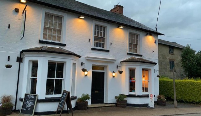 The Fox and Hounds
