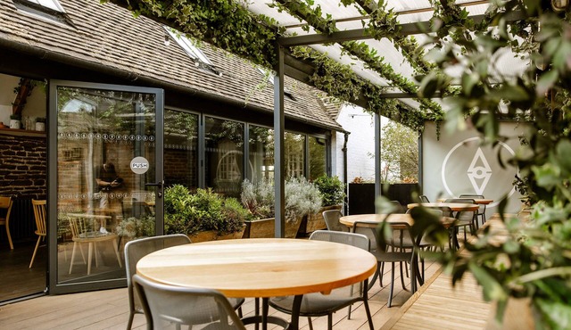 The George Inn