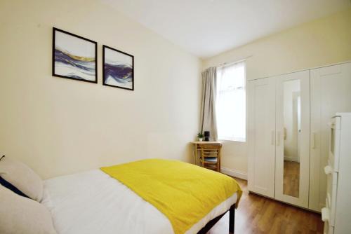 The Green Garden House near Tottenham Stadium Alexandra Palace Finsbury P