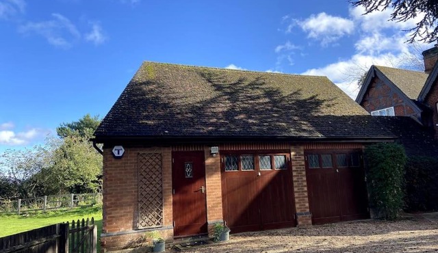 The Little Gable