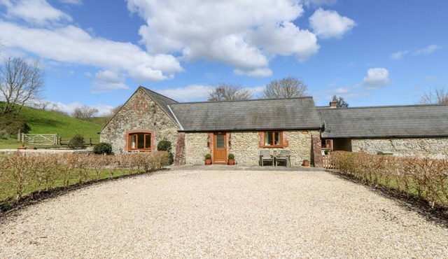 The Old Dairy, Gatcombe