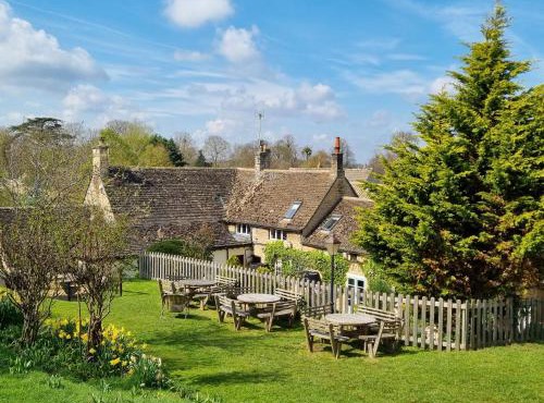 The White Hart