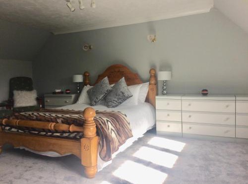 Thornleigh House