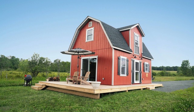 Tilly's Barn