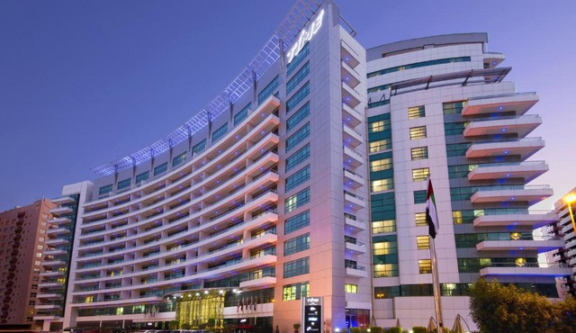 TIME Oak Hotel & Suites
