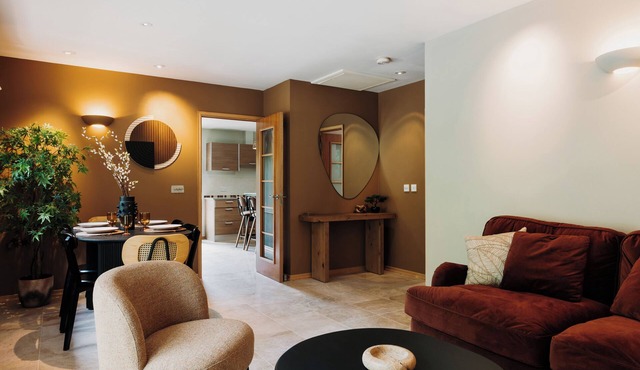 Tranquil Japandi lodge in stunning award-winning coastal gardens