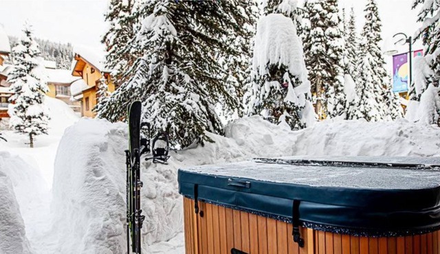 Trapper's Landing, Village, Sun Peaks, British Columbia, Canada