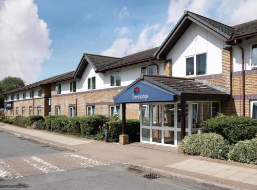 Travelodge Bicester Cherwell Valley M40