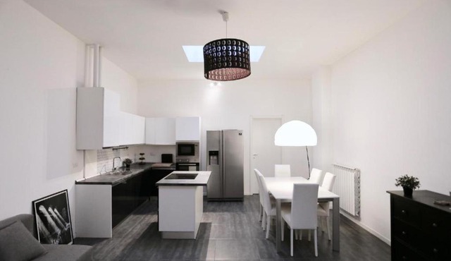 TREND APARTMENTS vicio la metro Maciacchini APPARTAMENTI MODERNI WI FI GRATUITO NUOVA GESTIONE