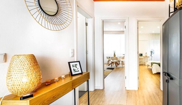 Two bedroom apartments close to train station by Lisbon with Sintra