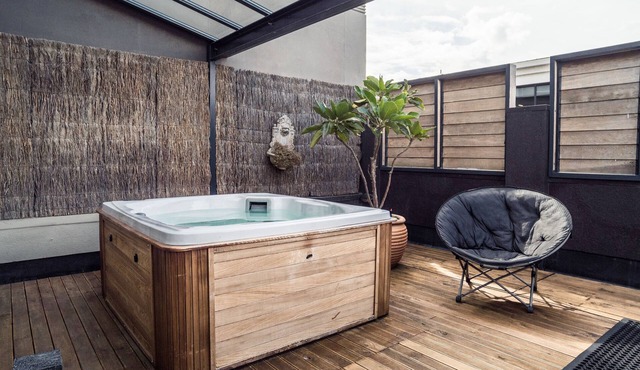 U Boutique Hotel, SureStay Collection by BW