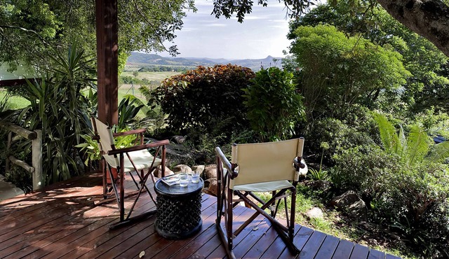 Upmarket self-catering cottage minutes away from the Kruger National Park