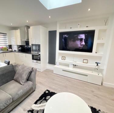 UPPAMOST London luxury home 2