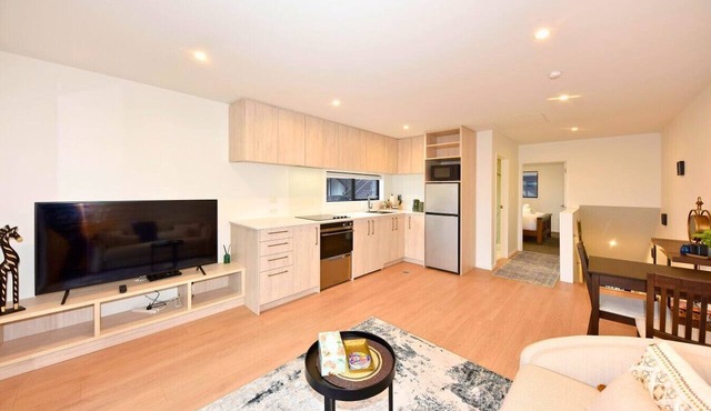 Urban Hideaway on Moorhouse Modern 1BR Stay