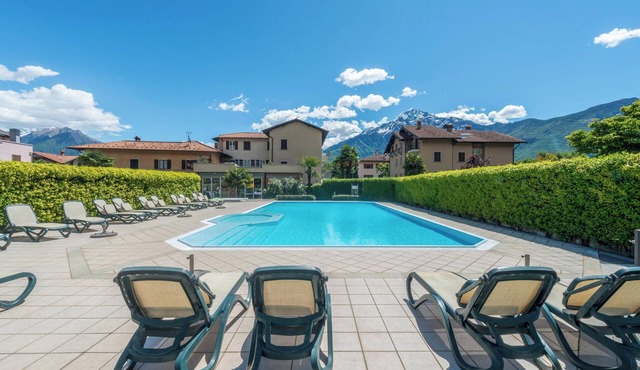 Vacation Apartment "Villa Adi 2" with Lake View, Wi-Fi, Garden, Pool and Terrace
