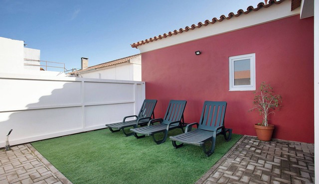 Vacation Home "Casa Davó" with Garden, Air Conditioning & Wi-Fi
