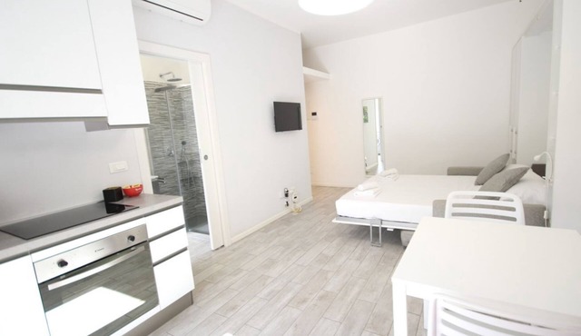 Veniero Apartment A (sx)