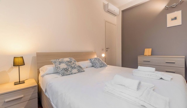 Via Ovada 5 - One Bedroom Apartment, Sleeps 4