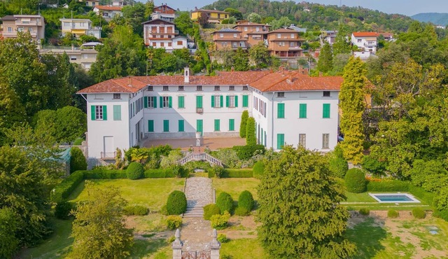 Villa Cardinal Ciceri - Penthouse Apartment