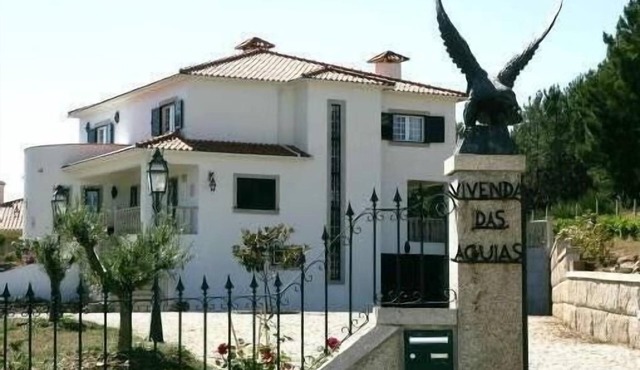 Villa des Aigles in the heart of a small village in northern Portugal (Patr. UNESCO)