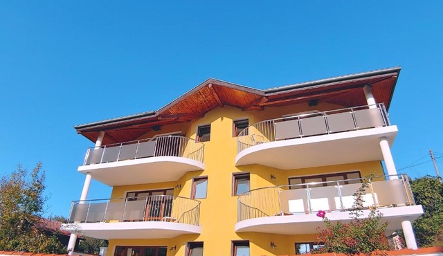 VILLA METATRON U DOMA