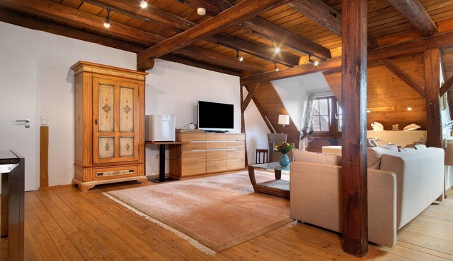 Villa Puppenhaus – Suite Bergblick mit Sauna, Gemeinschaftsterrasse & WLAN