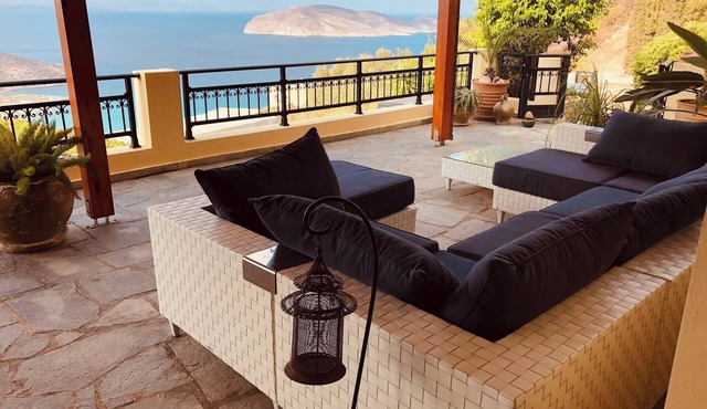 Villa with Pool Sea View Fitness