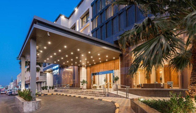 Voyage Hotel & Suites