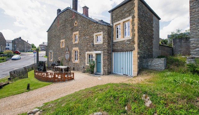 Welcoming holiday home in Vresse-sur-Semois with terrace