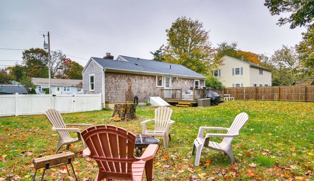 West Yarmouth Cottage w/ Gas Grill: Walk to Beach!