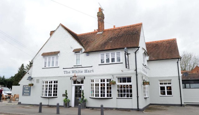 White Hart by Chef & Brewer Collection