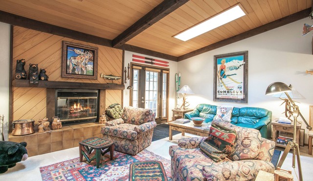 Wonderful Townhome, On Shuttle Route