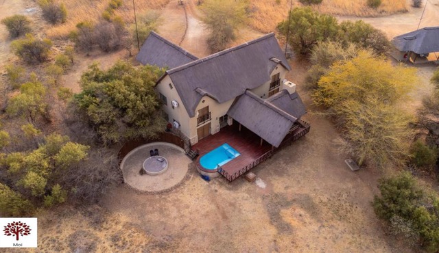 Zebula Golf and Wildlife Estate - Open Plains Pax 10 - Moi Signature Luxury villa