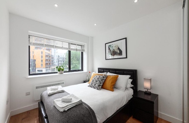 Bright Luxury 1 Bed Apartment, East London
