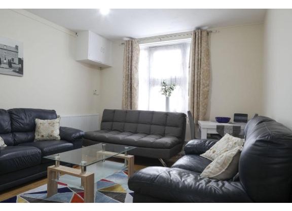 Cosy and bright flat in Stoke Newington