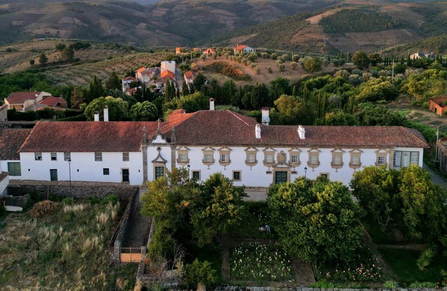 Arcas Manor 