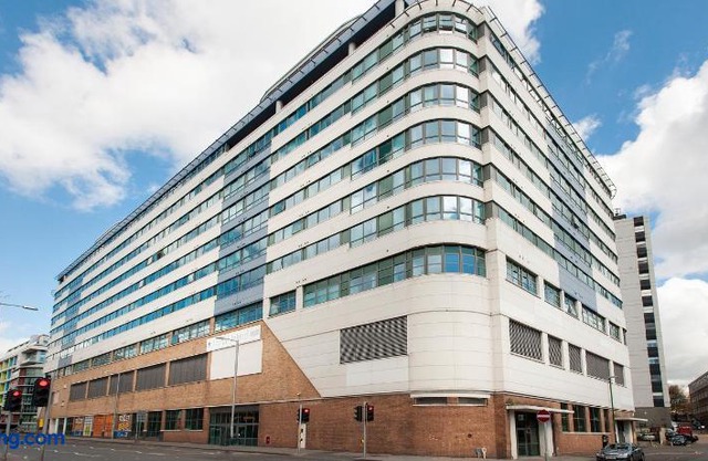 Super Modern City Centre Serviced Apartment